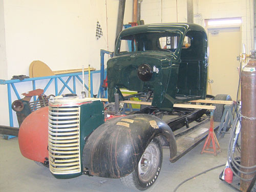 1939 Chevrolet Bell Service Truck - 109_0987