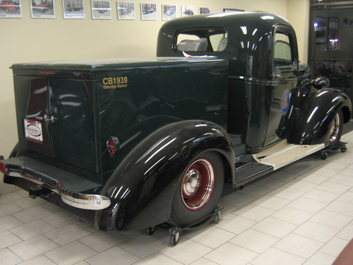 1939 Chevrolet Bell Service Truck - 170_7026